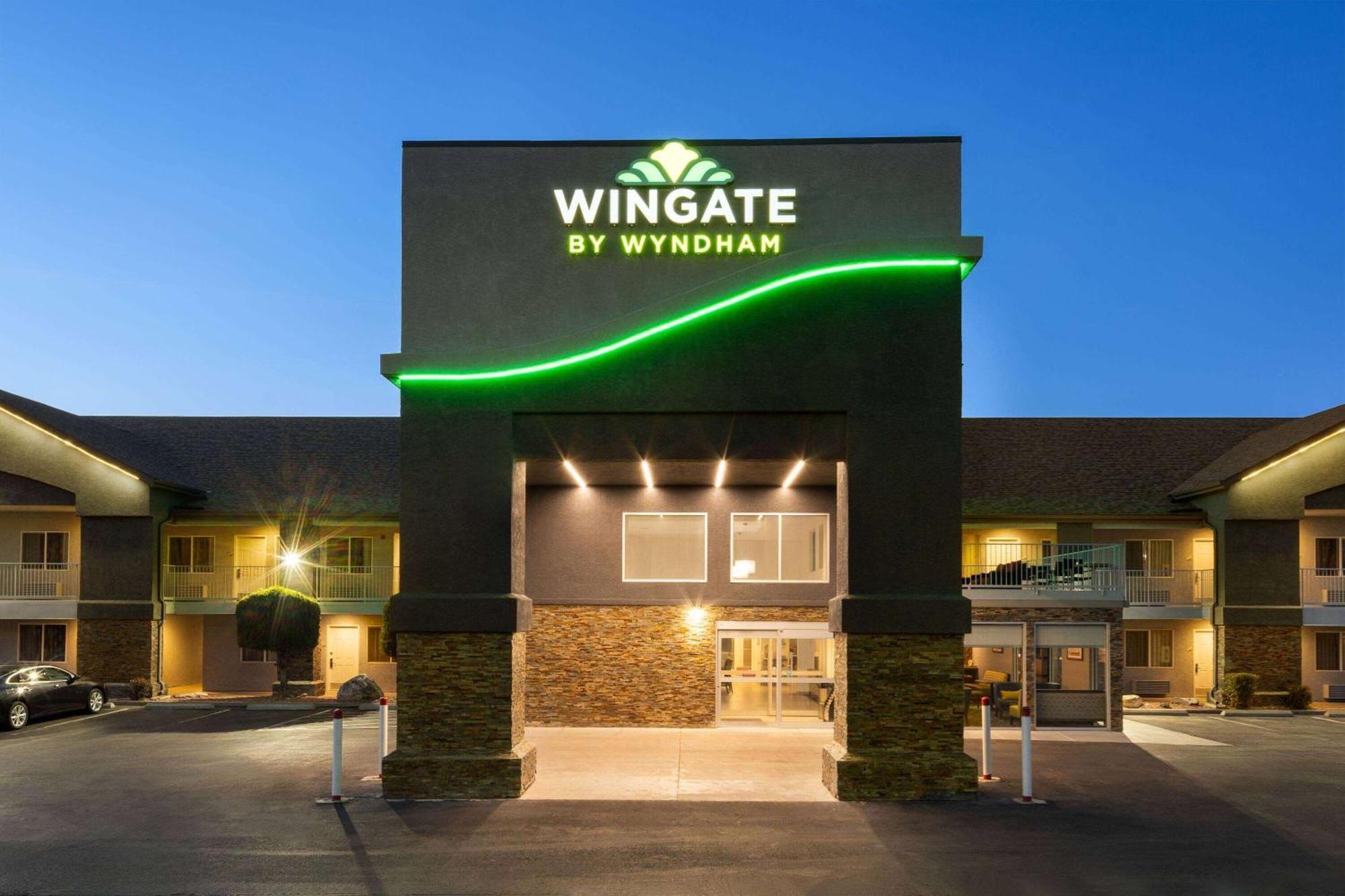 Wingate By Wyndham Cedar City Bagian luar foto